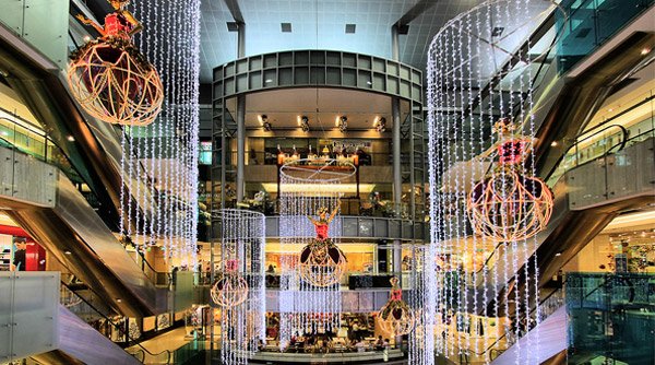 Explore 8 Heavens of Shopping in Singapore_7